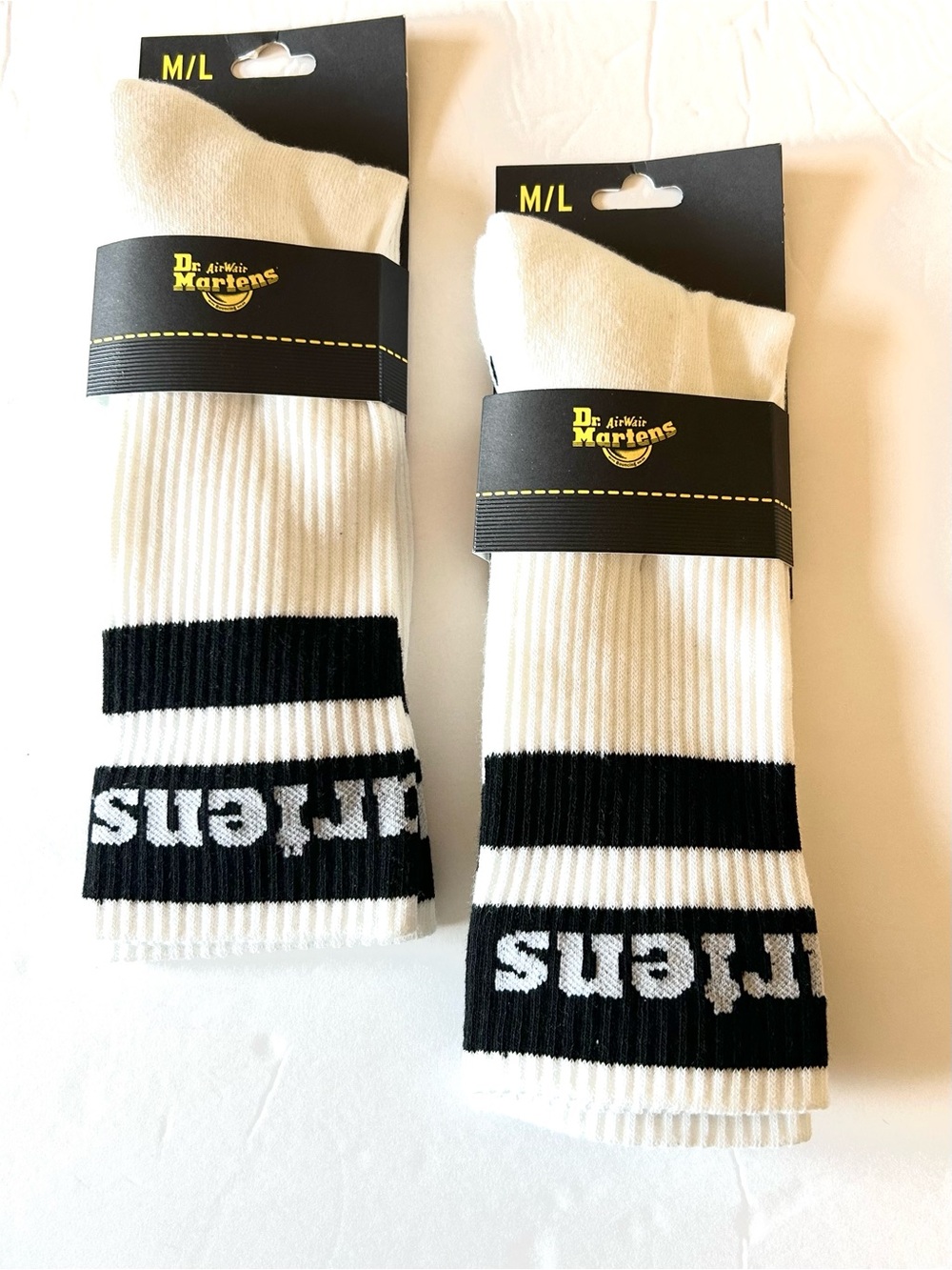 Dr. Martens White Organic Socks with Black Logo Stripe M/L